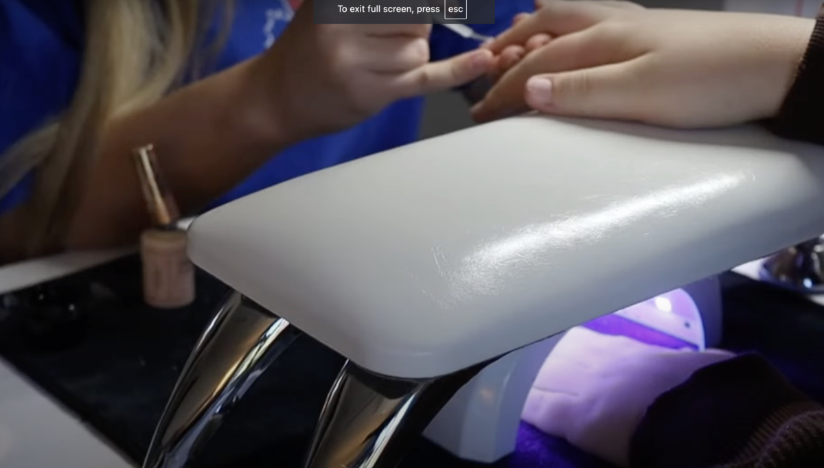 Video: Student nail businesses